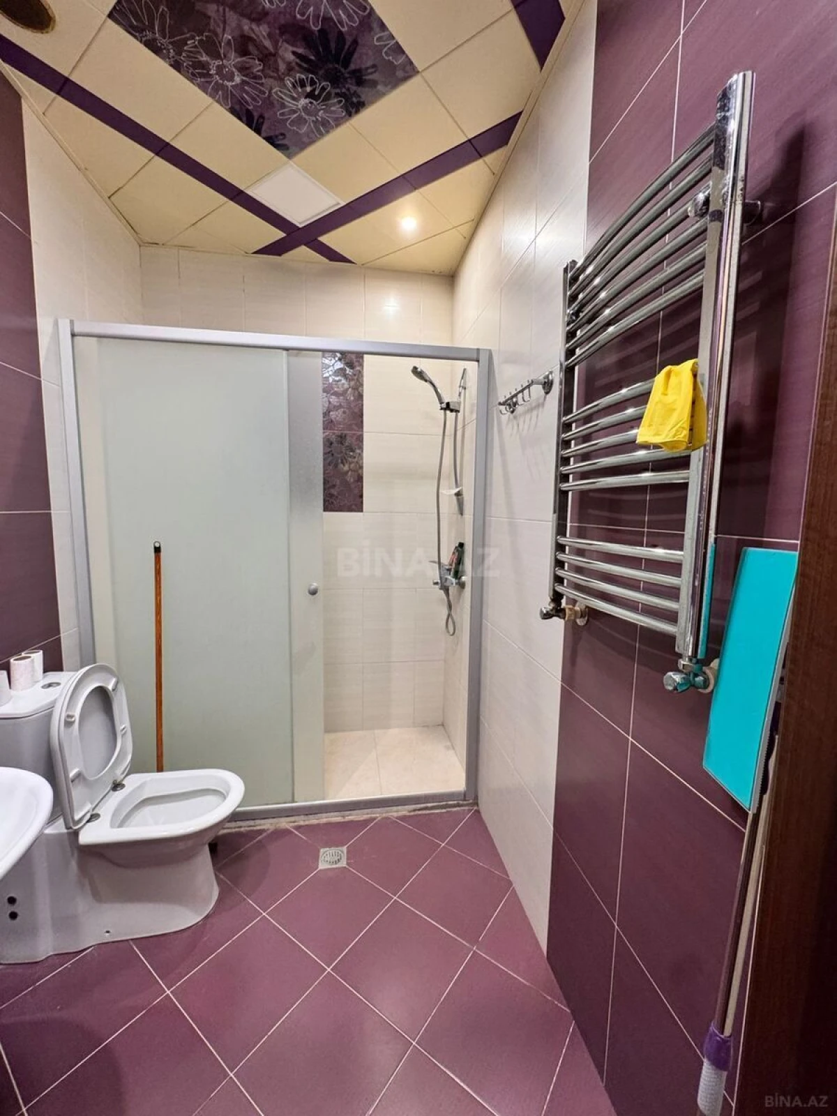 Satılır 3 otaqlı mənzil 157 m²