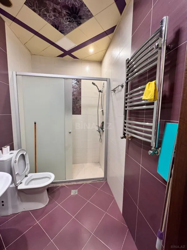 Satılır 3 otaqlı mənzil 157 m²