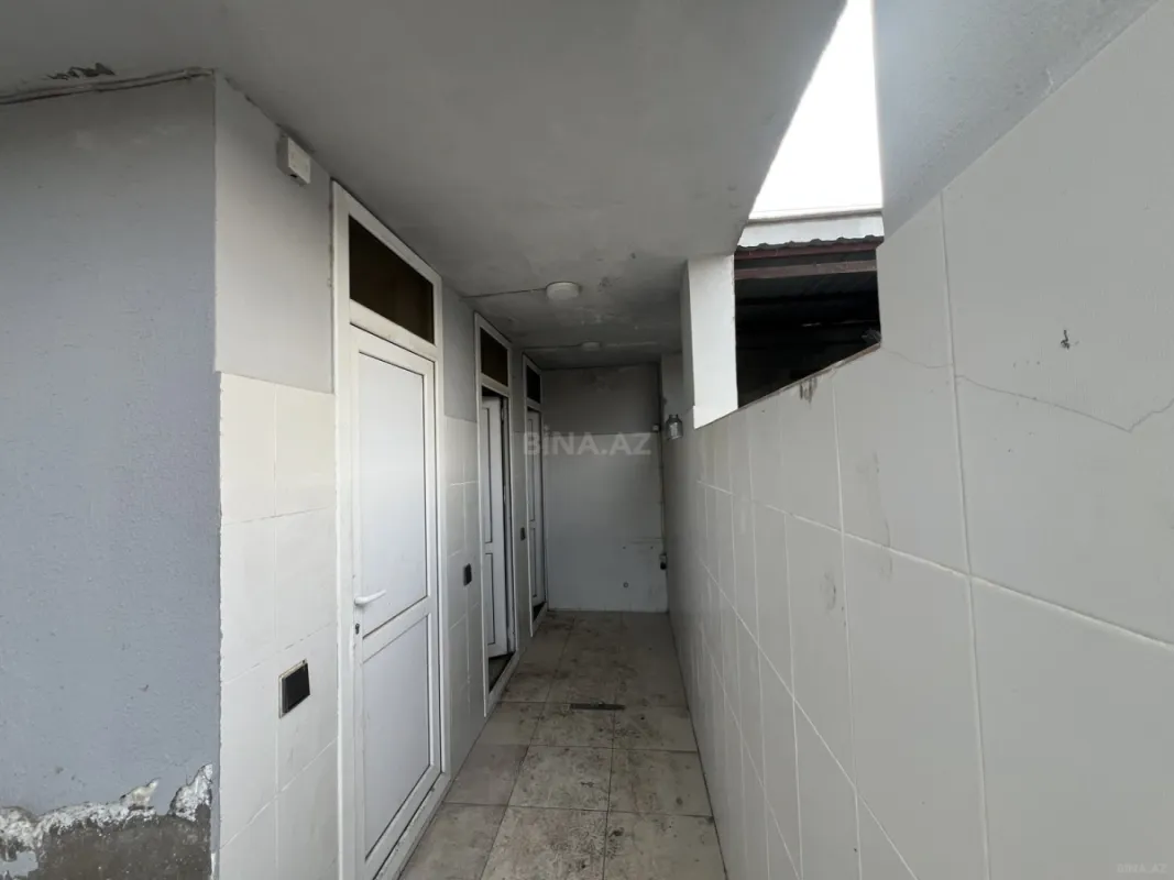 Satılır obyekt 750 m²