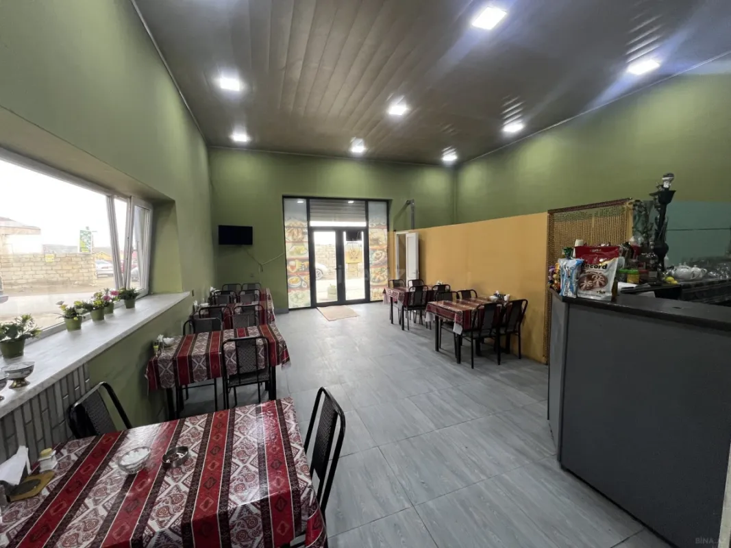 Satılır obyekt 750 m²