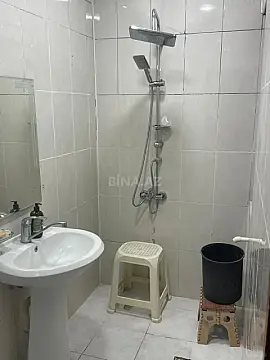 Satılır 4 otaqlı mənzil 110 m²