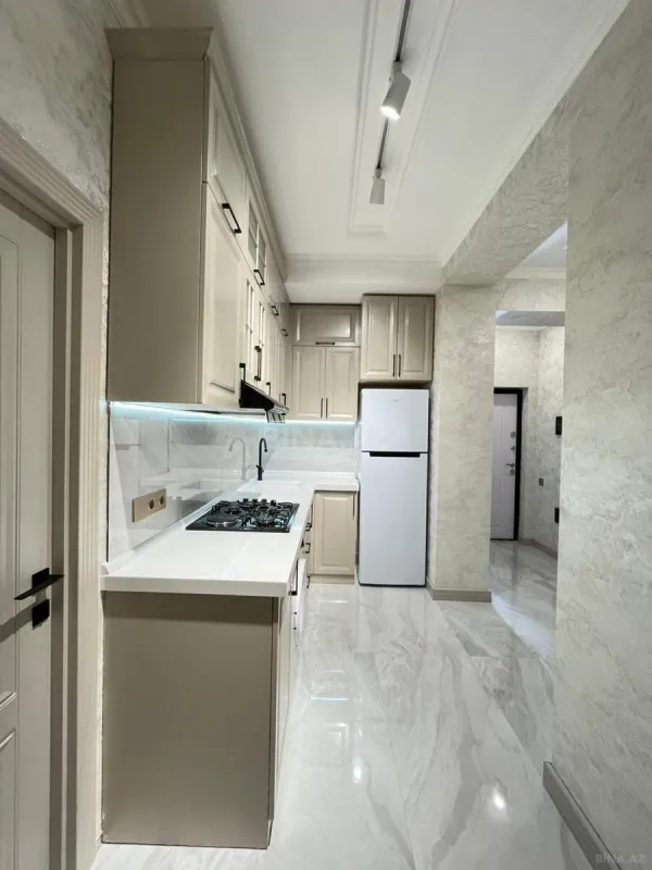 Satılır 3 otaqlı mənzil 76 m²