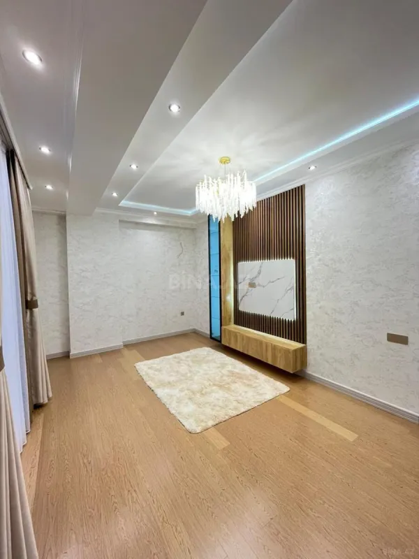 Satılır 3 otaqlı mənzil 76 m²