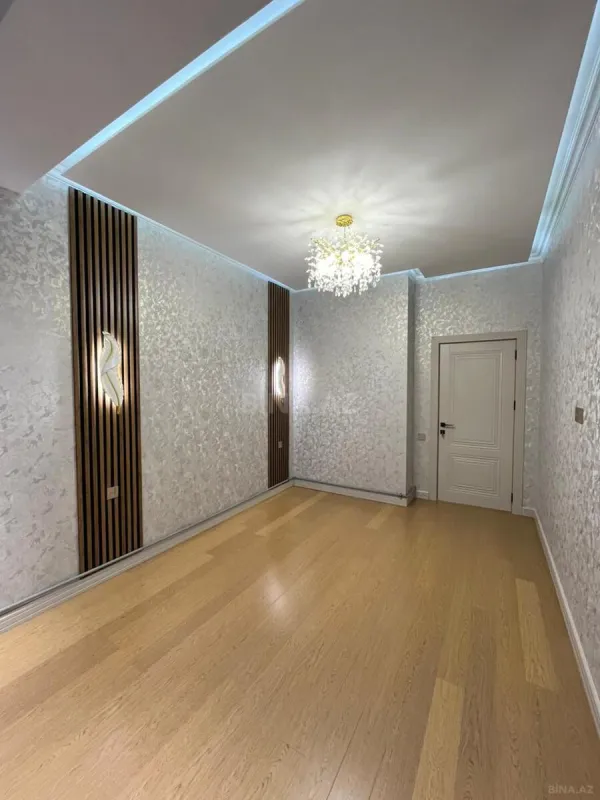 Satılır 3 otaqlı mənzil 76 m²