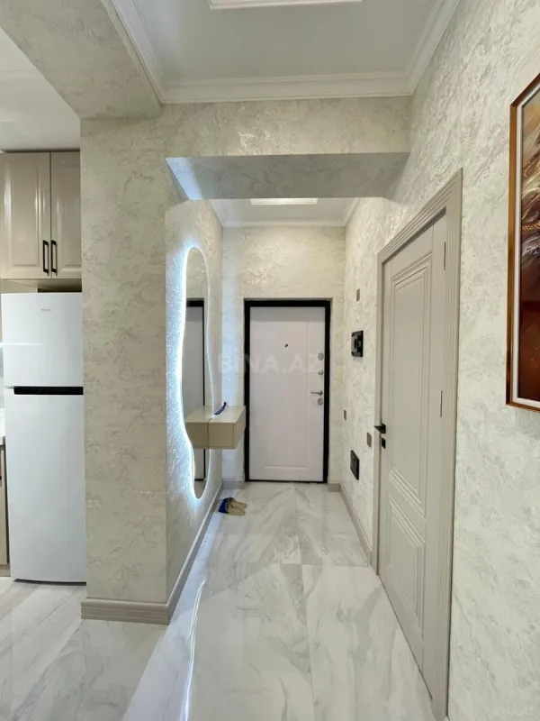 Satılır 3 otaqlı mənzil 76 m²