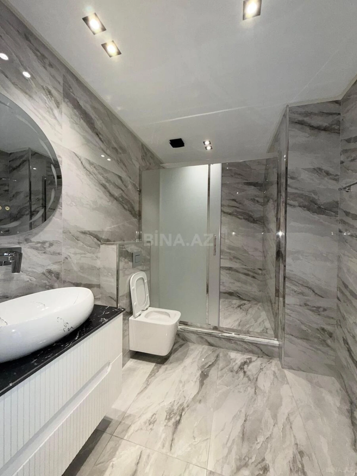 Satılır 4 otaqlı həyət evi 275 m²