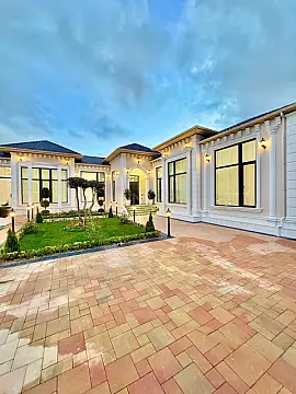 Satılır 5 otaqlı həyət evi 250 m²
