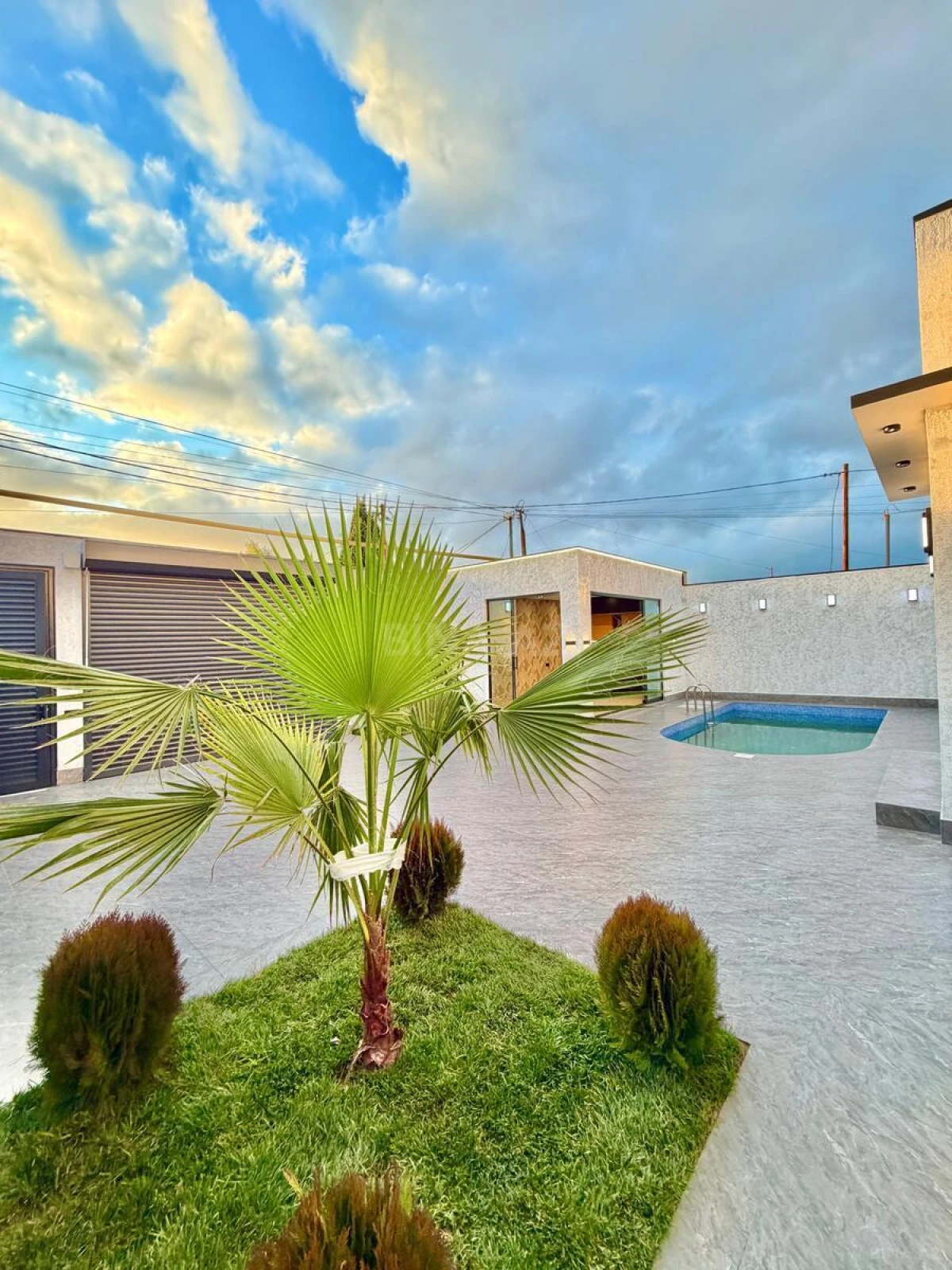 Satılır 4 otaqlı həyət evi 150 m²