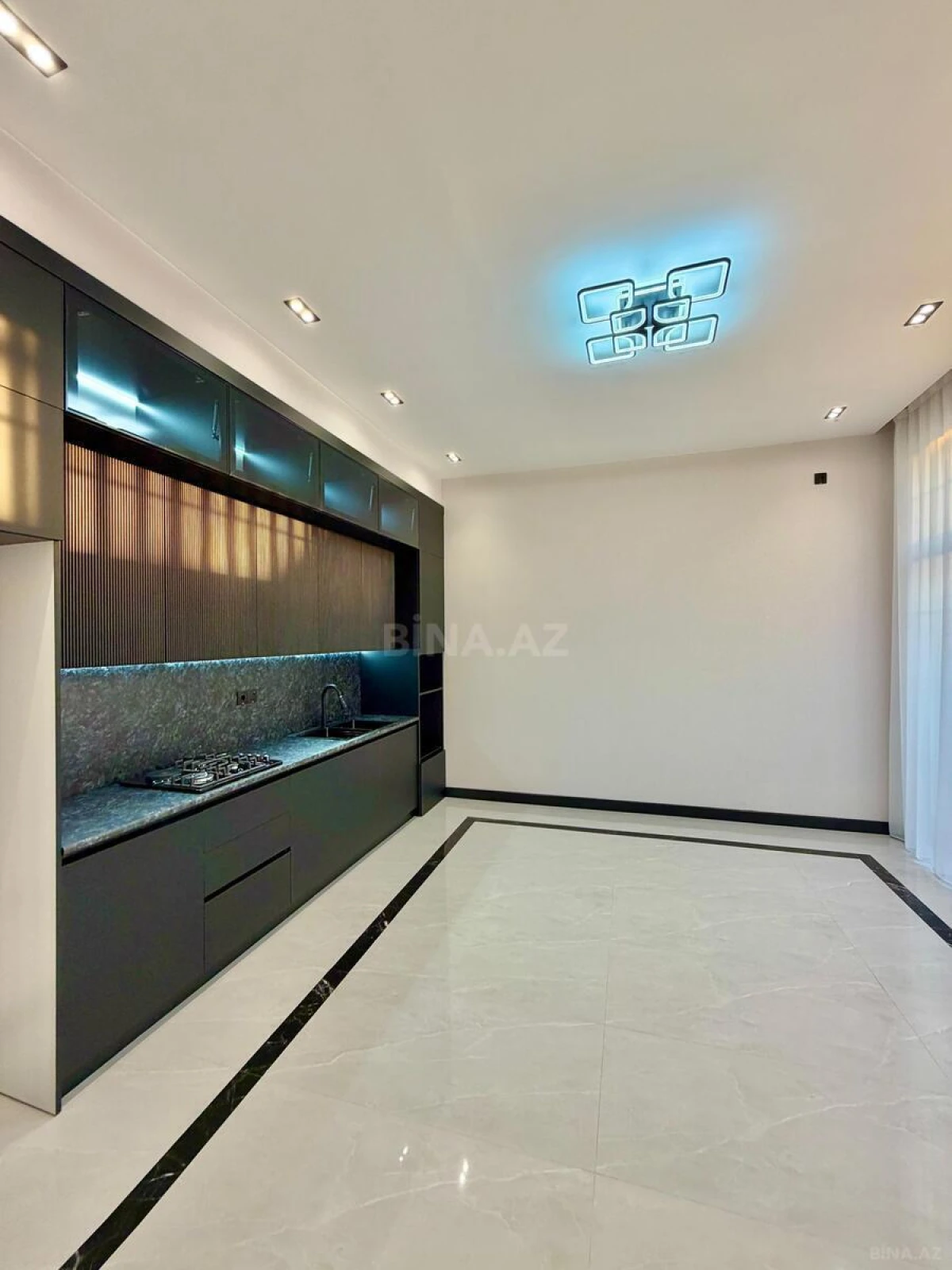 Satılır 4 otaqlı həyət evi 150 m²