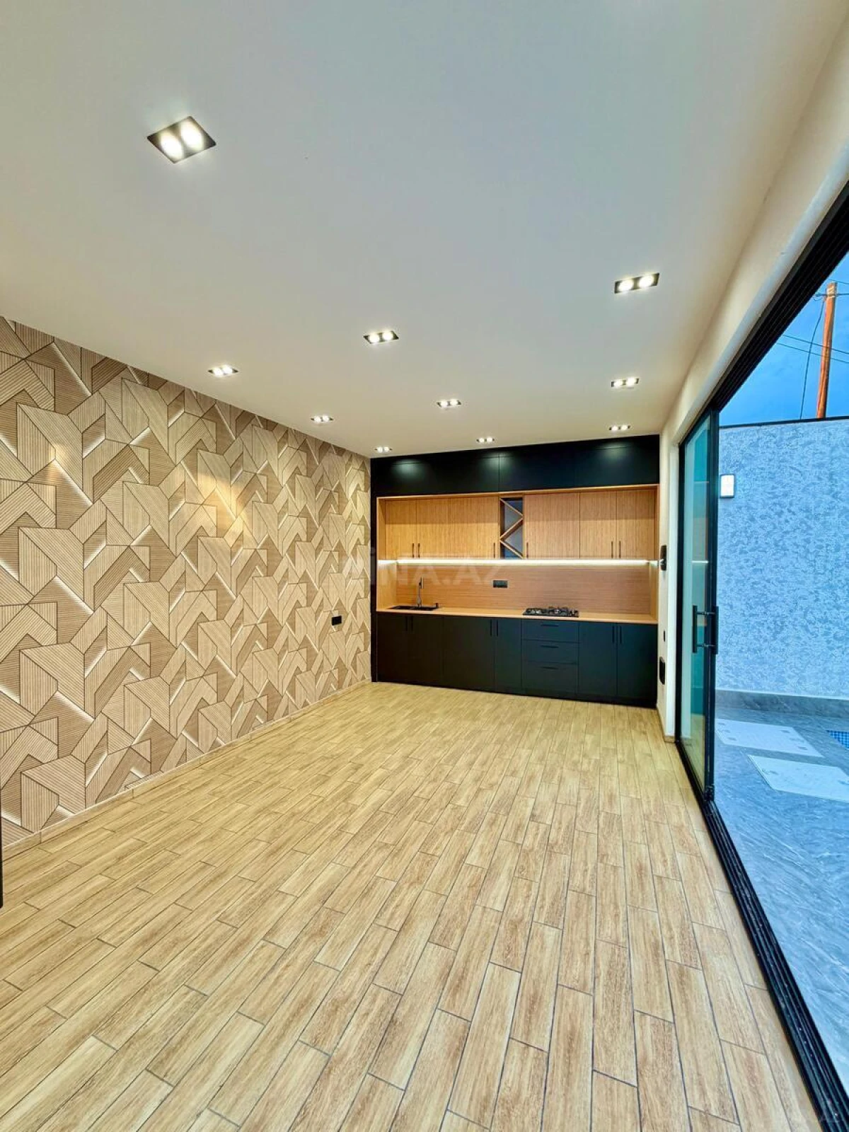 Satılır 4 otaqlı həyət evi 150 m²