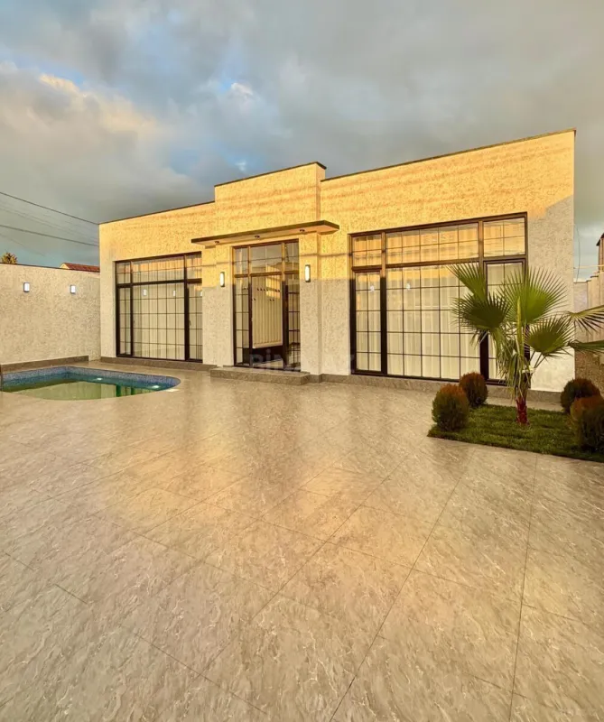 Satılır 4 otaqlı həyət evi 150 m²