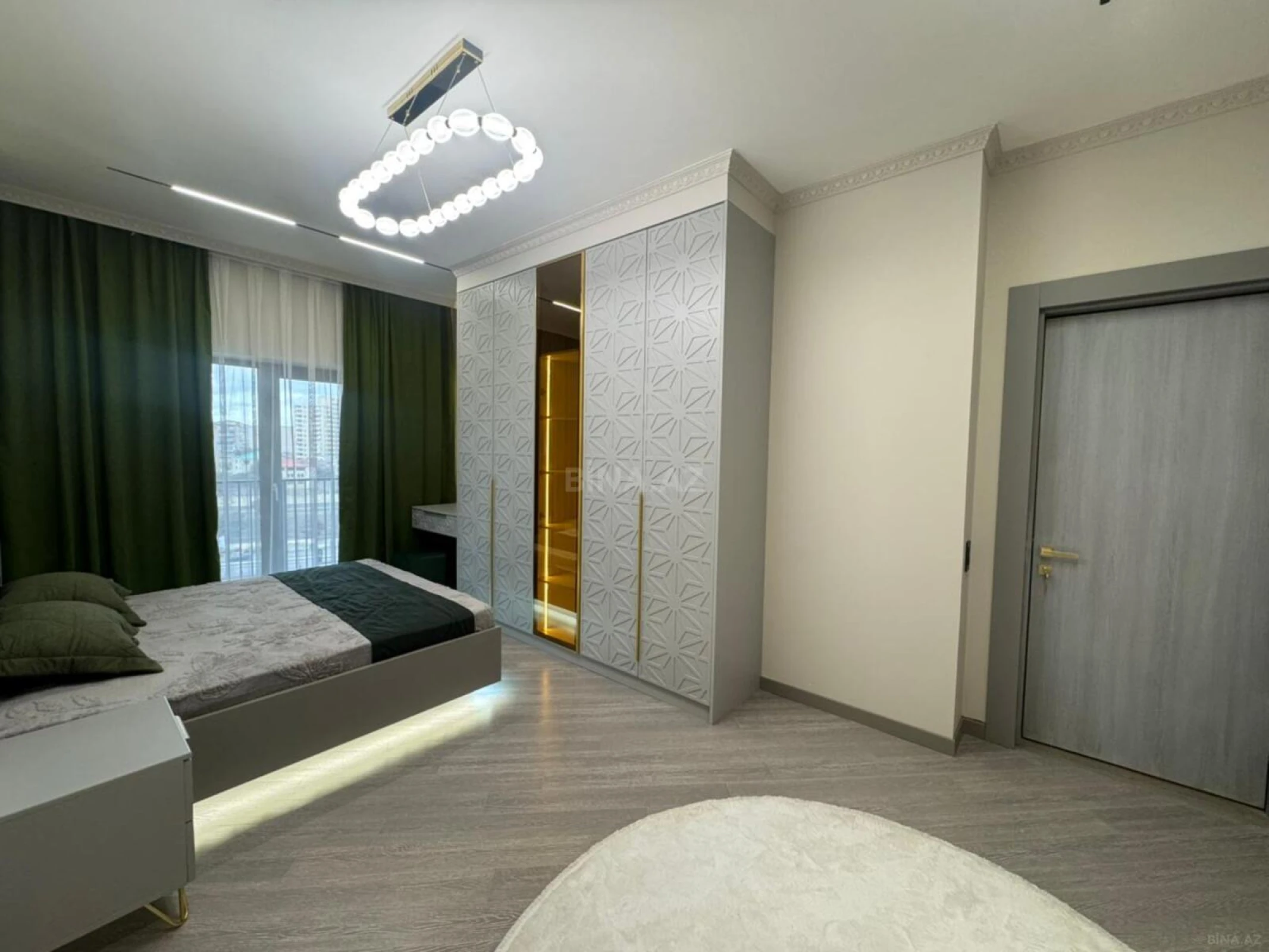 Satılır 3 otaqlı mənzil 91 m²