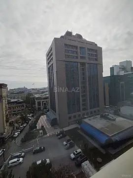 Satılır 6 otaqlı mənzil 500 m²