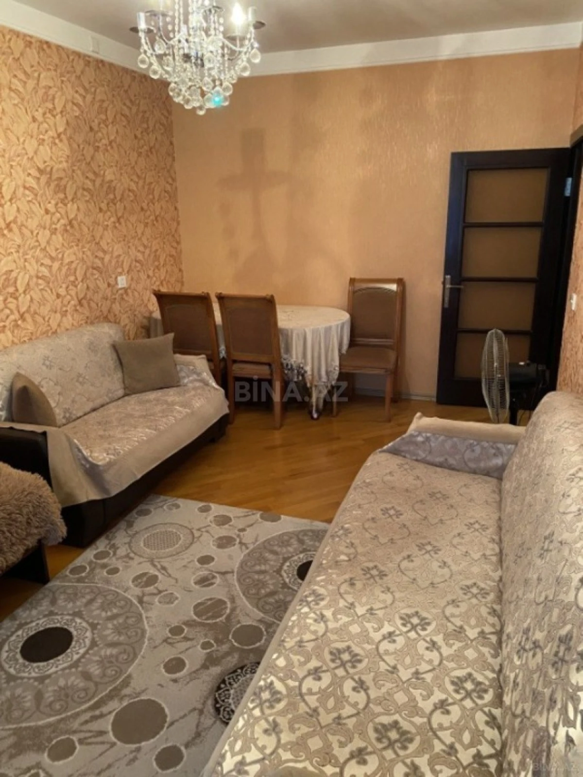 Satılır 4 otaqlı mənzil 100 m²