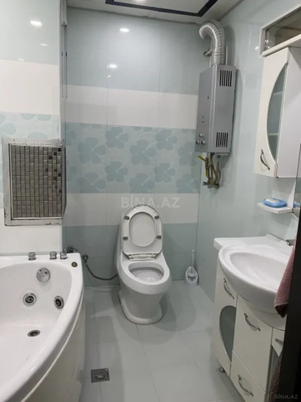 Satılır 4 otaqlı mənzil 100 m²