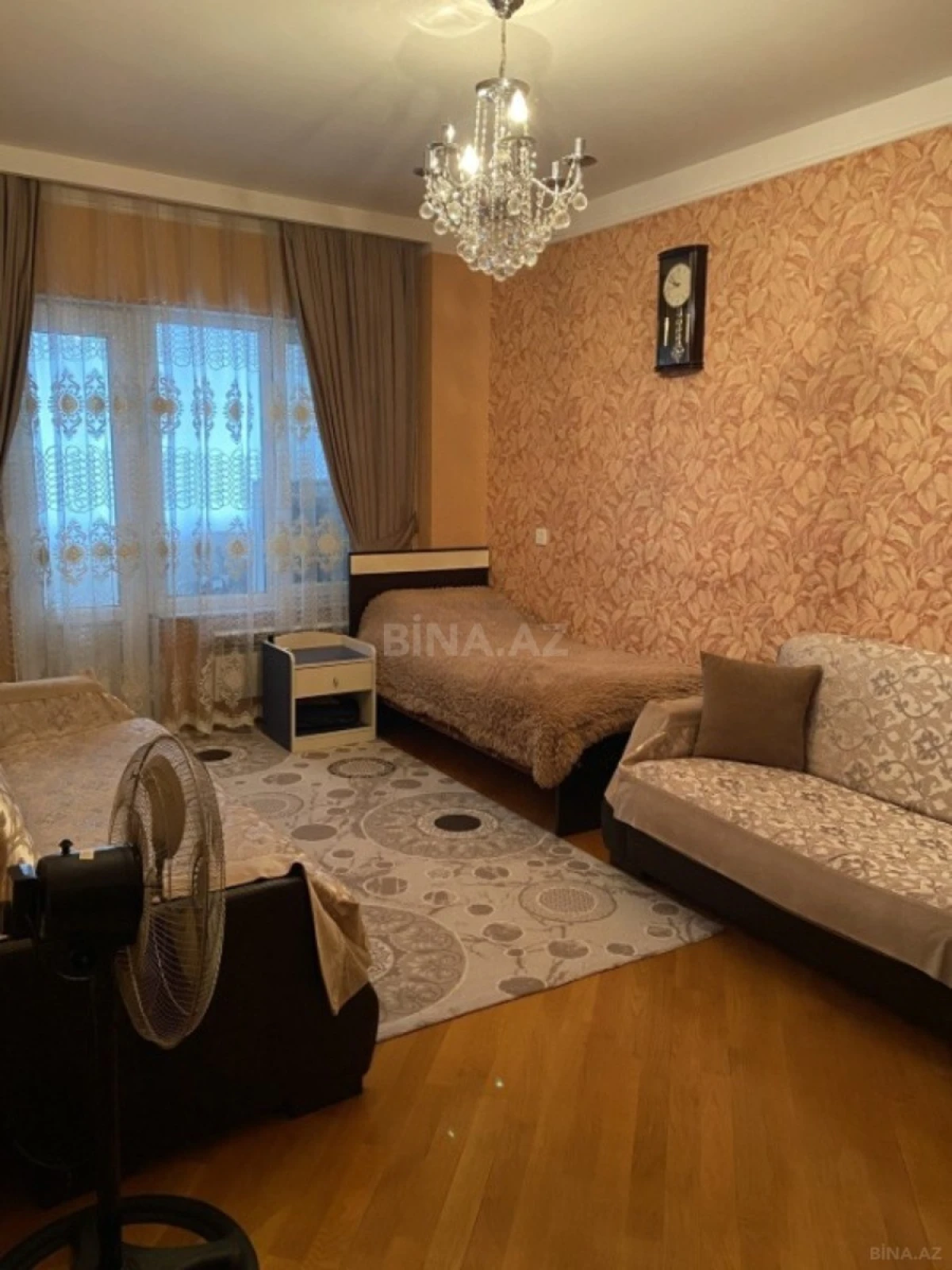 Satılır 4 otaqlı mənzil 100 m²