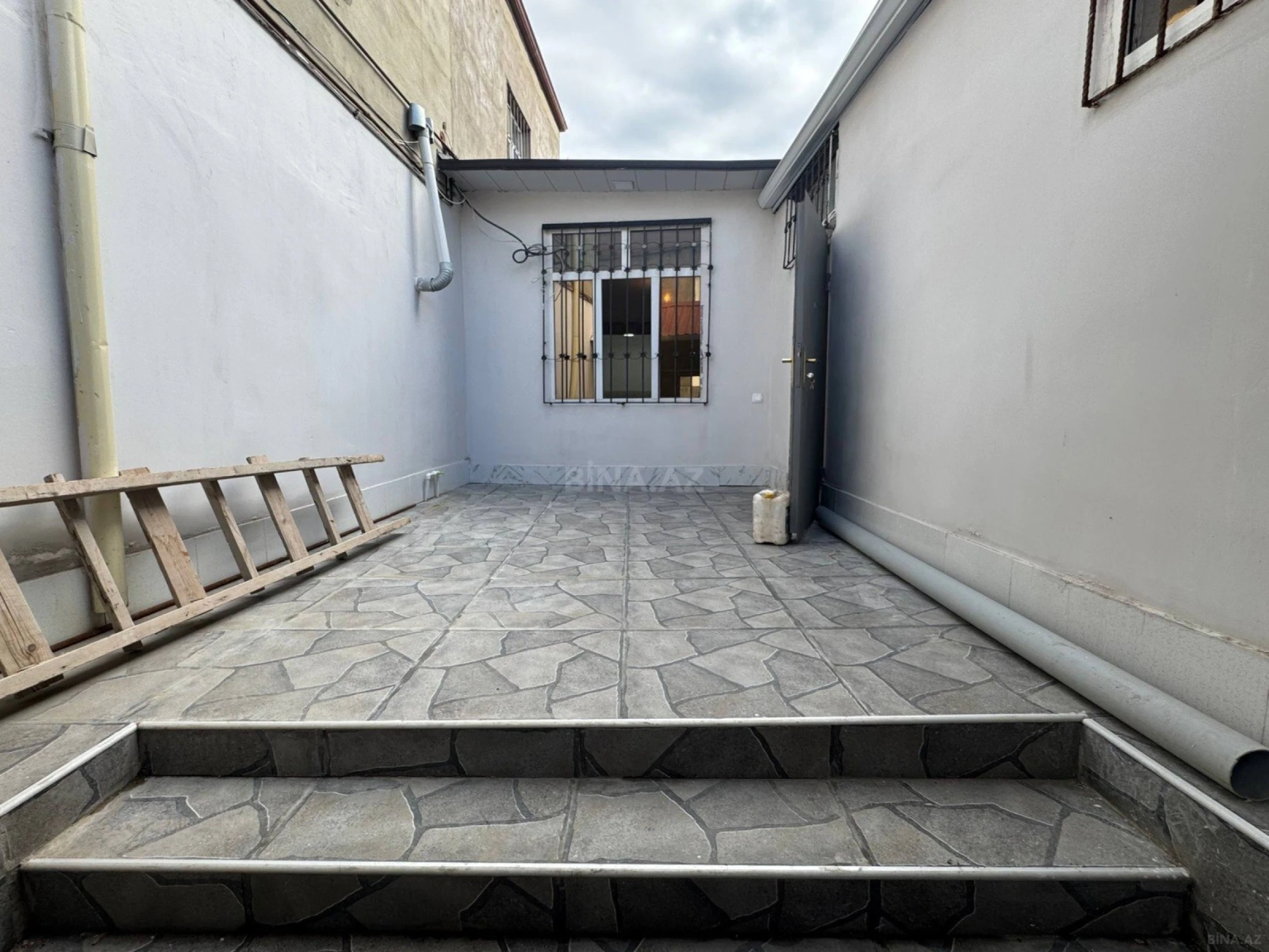 Satılır 3 otaqlı həyət evi 120 m²