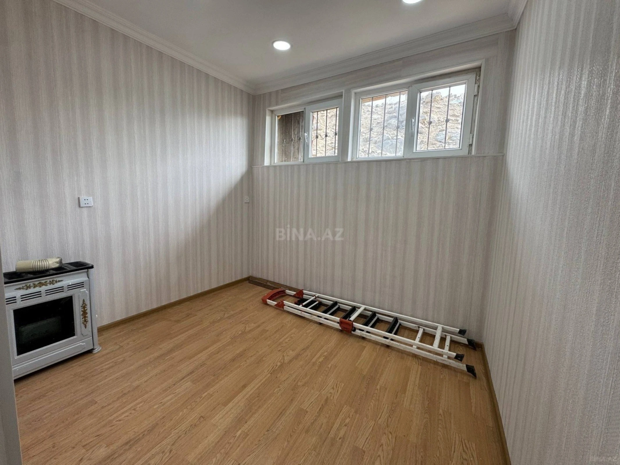 Satılır 3 otaqlı həyət evi 120 m²