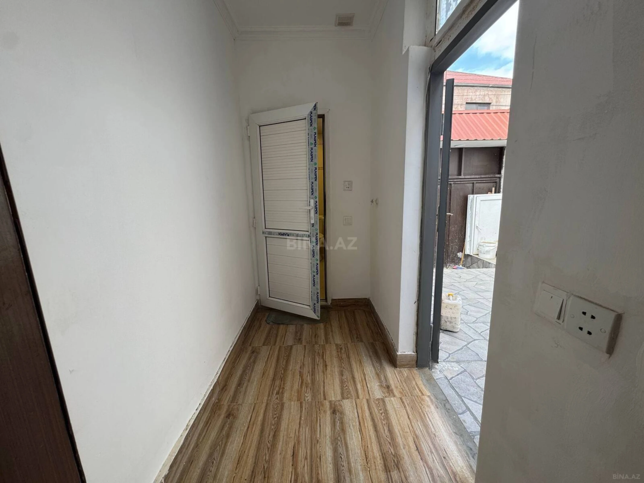 Satılır 3 otaqlı həyət evi 120 m²