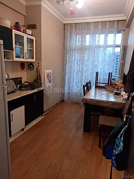 Satılır 2 otaqlı mənzil 88 m²