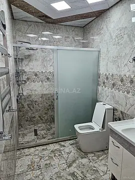 Kirayə verilir 2 otaqlı mənzil 80 m²