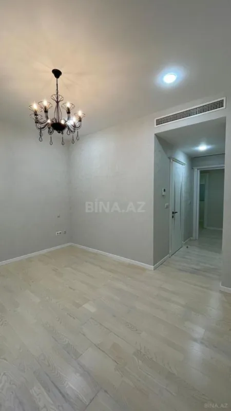 Kirayə verilir 3 otaqlı mənzil 180 m²