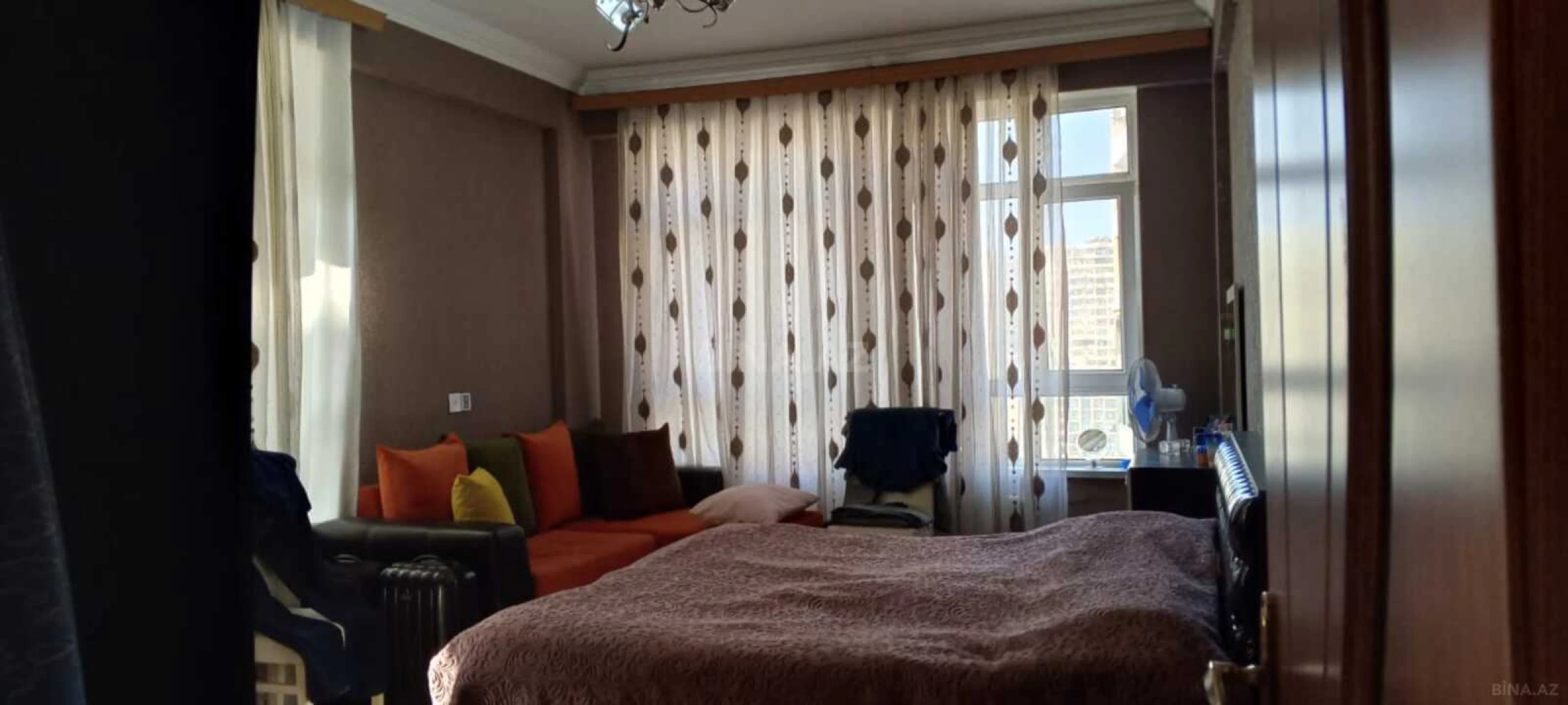 Satılır 3 otaqlı mənzil 120 m²