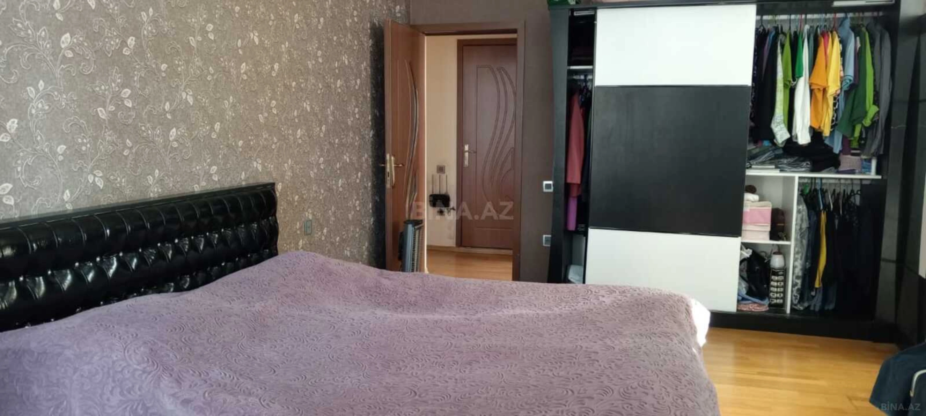 Satılır 3 otaqlı mənzil 120 m²