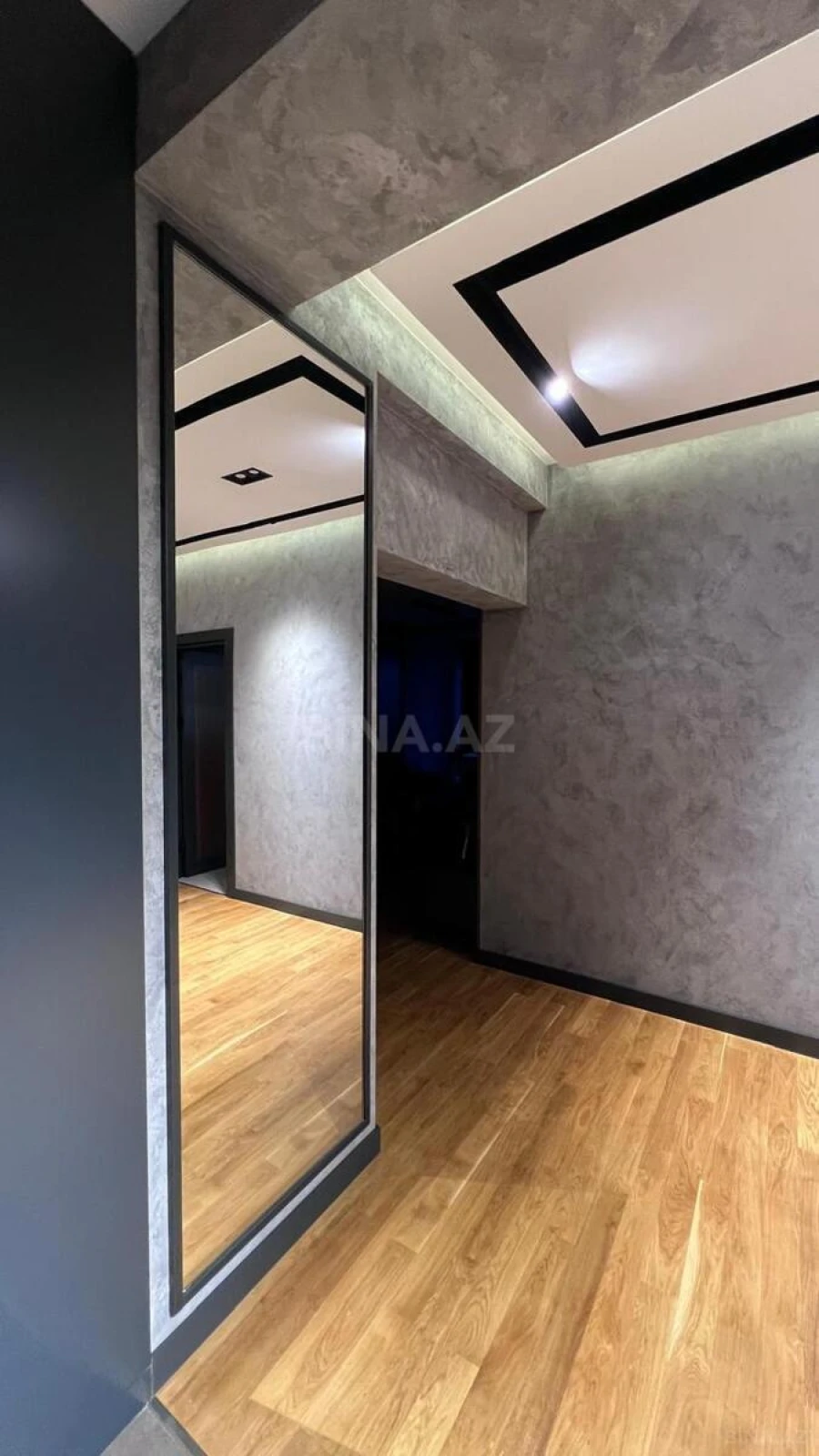 Kirayə verilir 2 otaqlı mənzil 105 m²