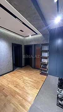 Kirayə verilir 2 otaqlı mənzil 105 m²