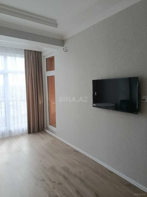 Kirayə verilir 2 otaqlı mənzil 60 m²