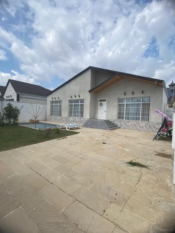 Satılır 4 otaqlı həyət evi 180 m²
