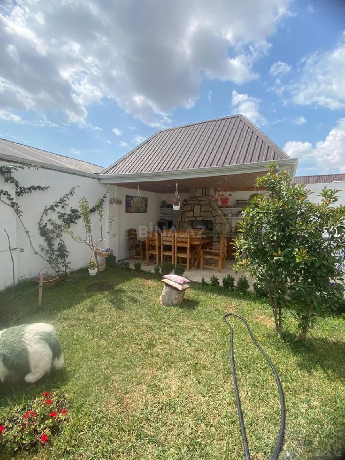 Satılır 4 otaqlı həyət evi 180 m²