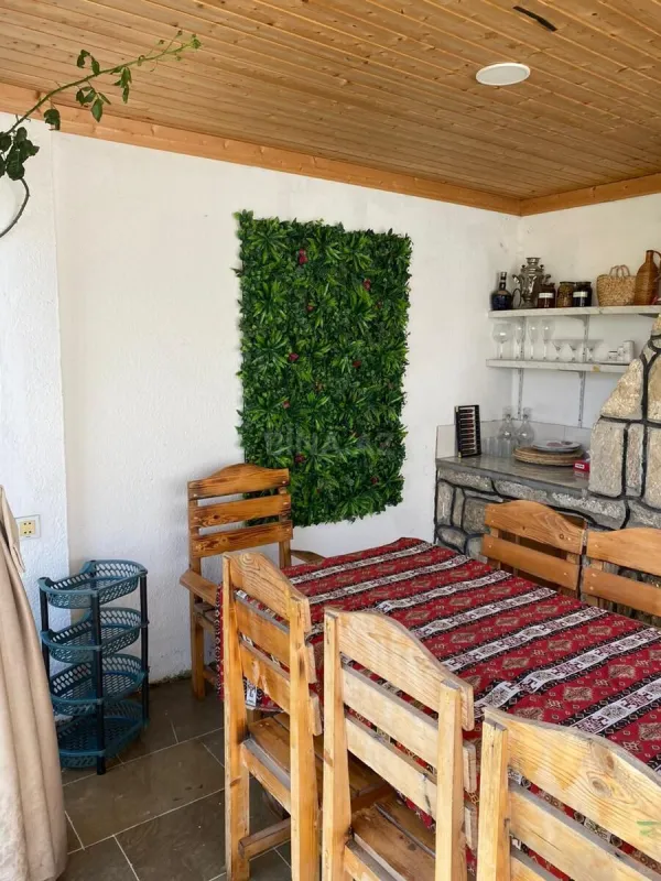 Satılır 4 otaqlı həyət evi 180 m²