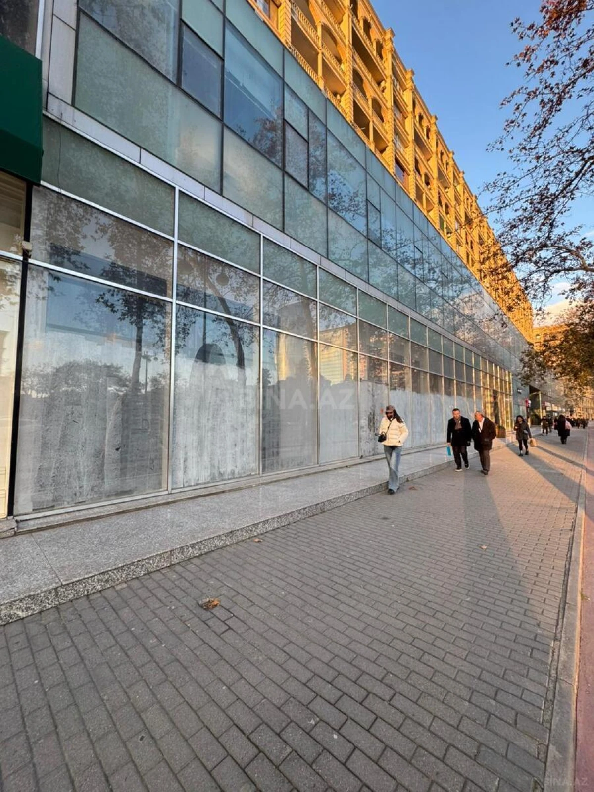 Kirayə verilir obyekt 430 m²