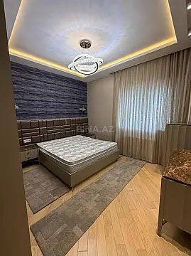 Kirayə verilir 3 otaqlı mənzil 161 m²