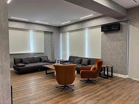 Kirayə verilir 4 otaqlı mənzil 210 m²