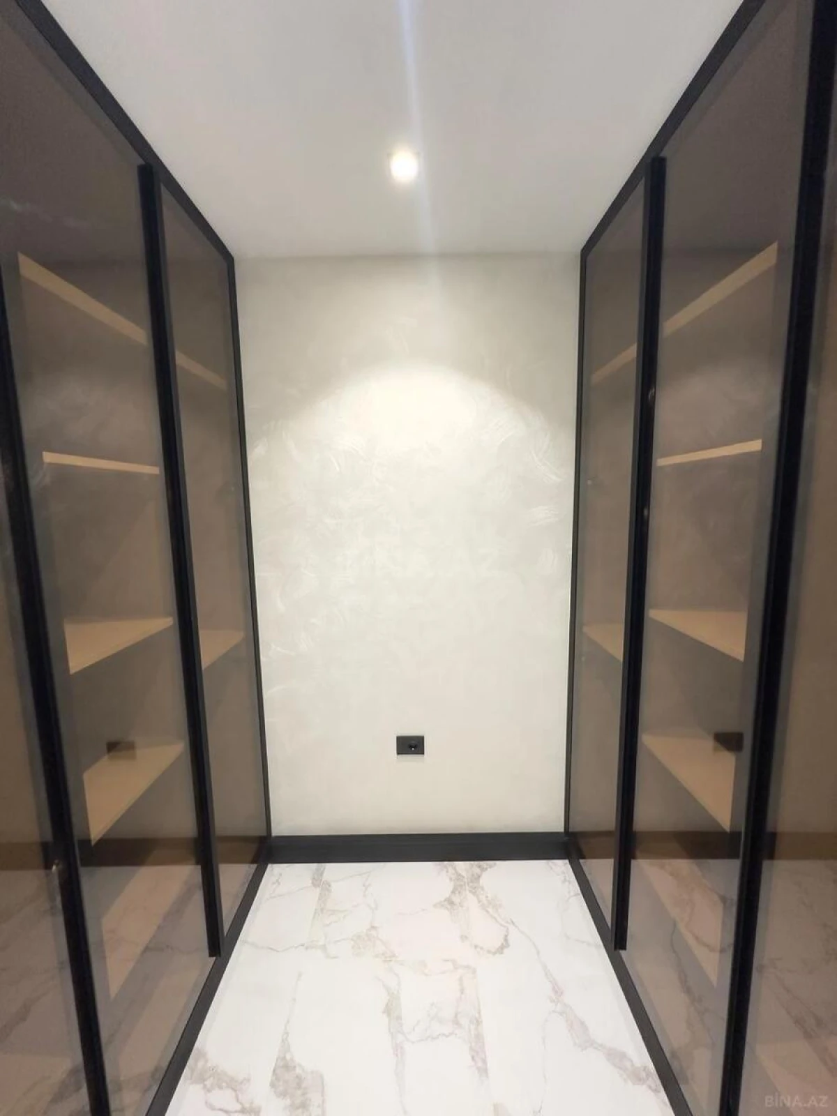 Kirayə verilir 3 otaqlı mənzil 125 m²