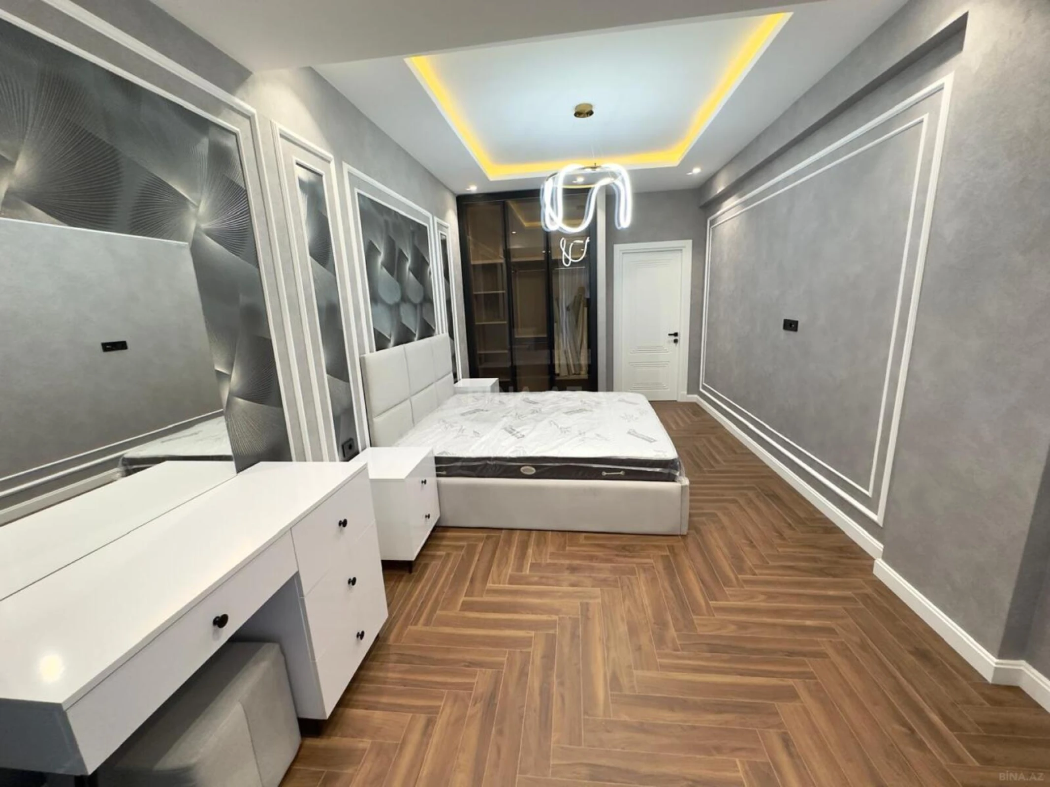 Kirayə verilir 3 otaqlı mənzil 125 m²
