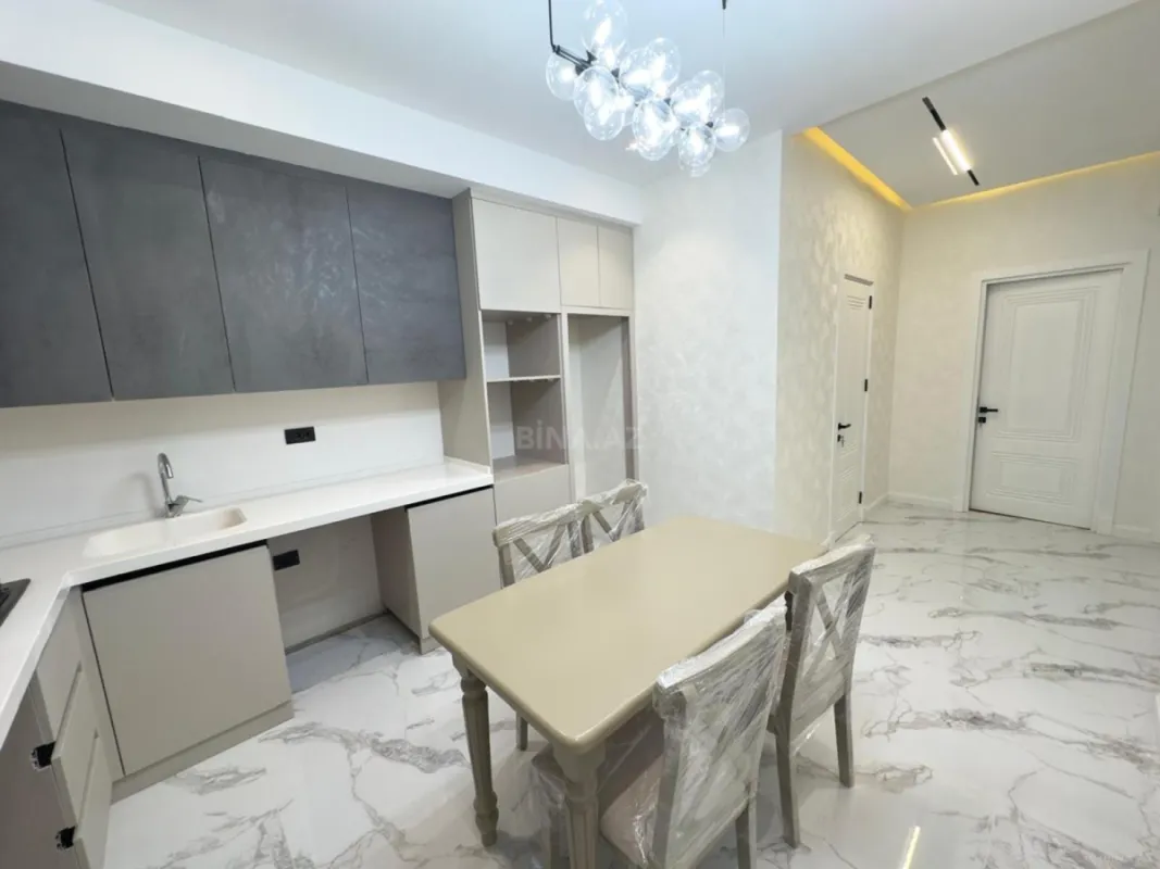 Kirayə verilir 3 otaqlı mənzil 125 m²