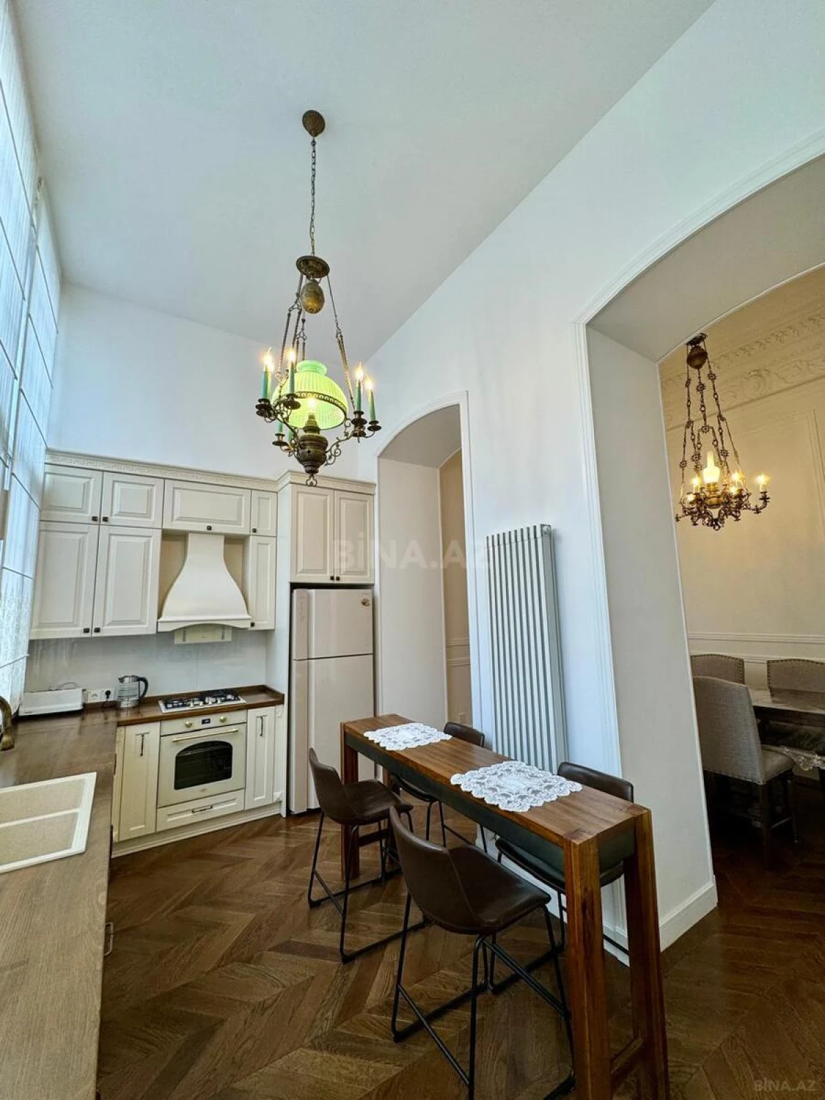 Kirayə verilir 2 otaqlı mənzil 76 m²