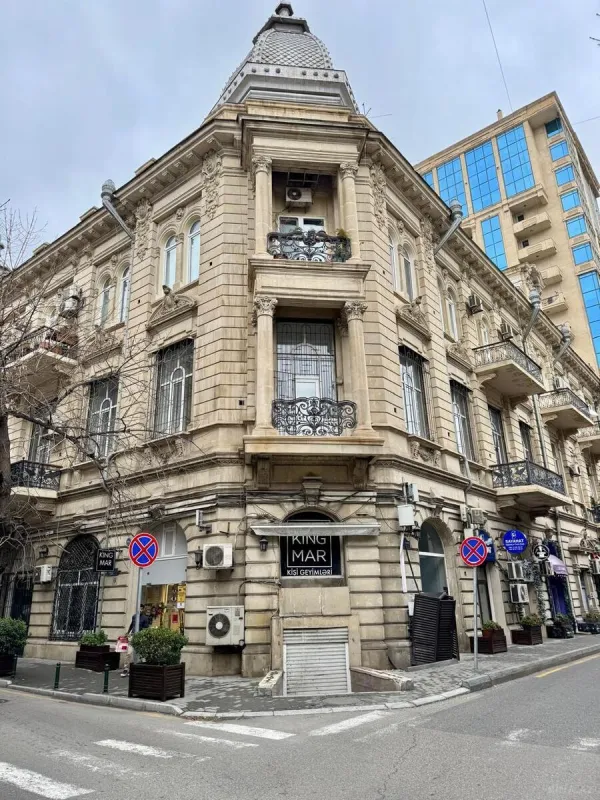 Kirayə verilir 2 otaqlı mənzil 76 m²