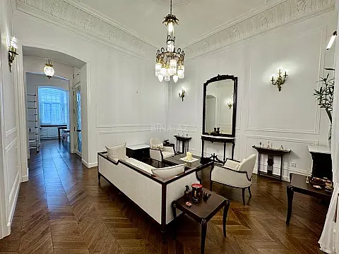 Kirayə verilir 2 otaqlı mənzil 76 m²