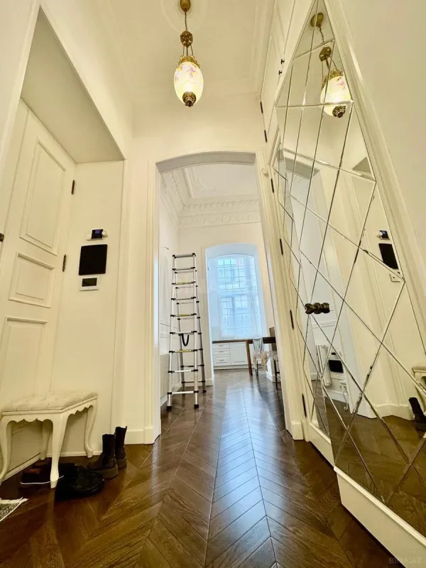 Kirayə verilir 2 otaqlı mənzil 76 m²