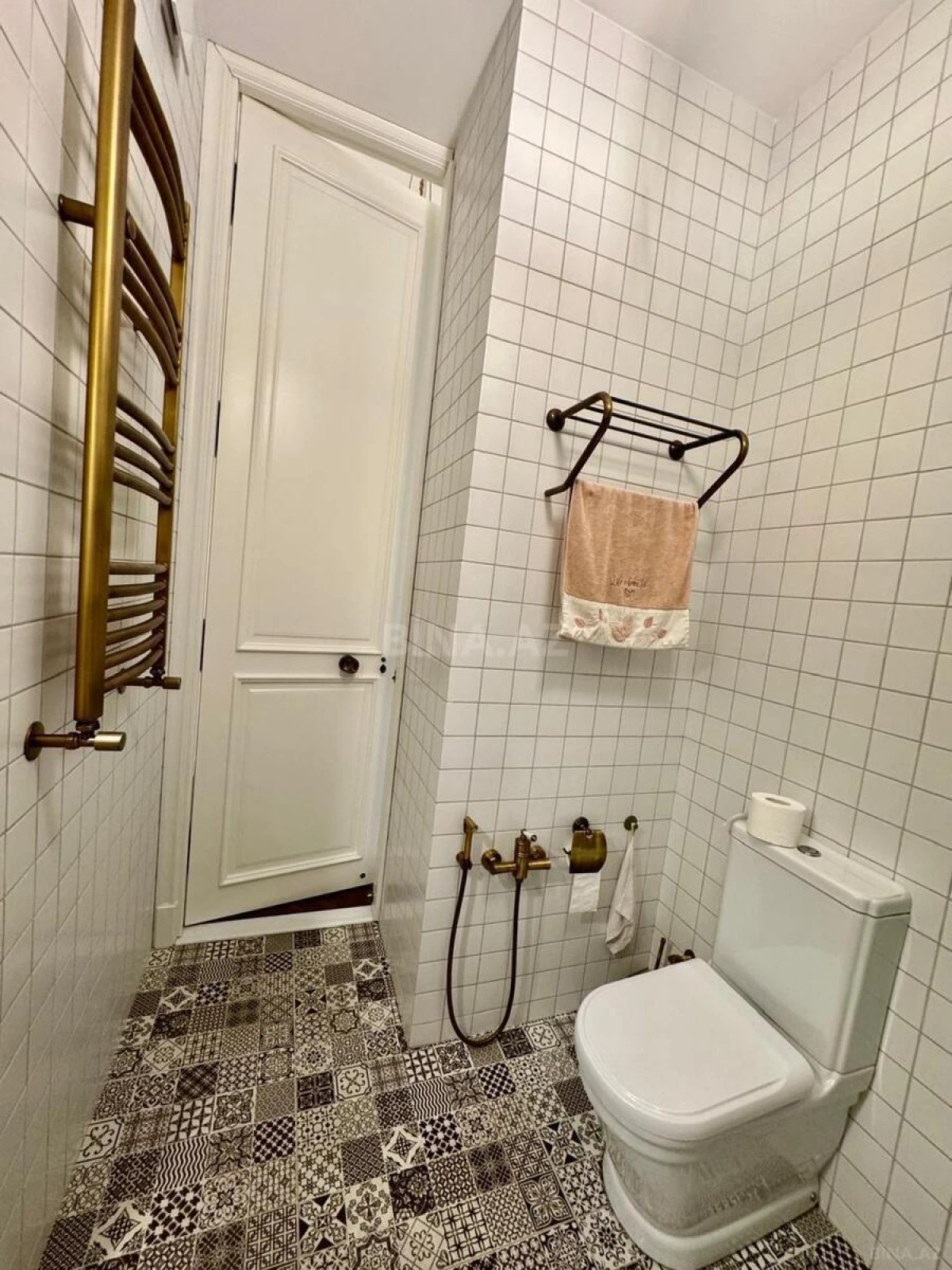 Kirayə verilir 2 otaqlı mənzil 76 m²