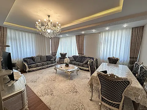 Satılır 4 otaqlı mənzil 180 m² — Bakı, Yeni Yasamal 4 otaq 180.00 m²