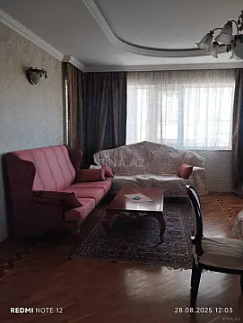 Kirayə verilir 2 otaqlı mənzil 100 m²