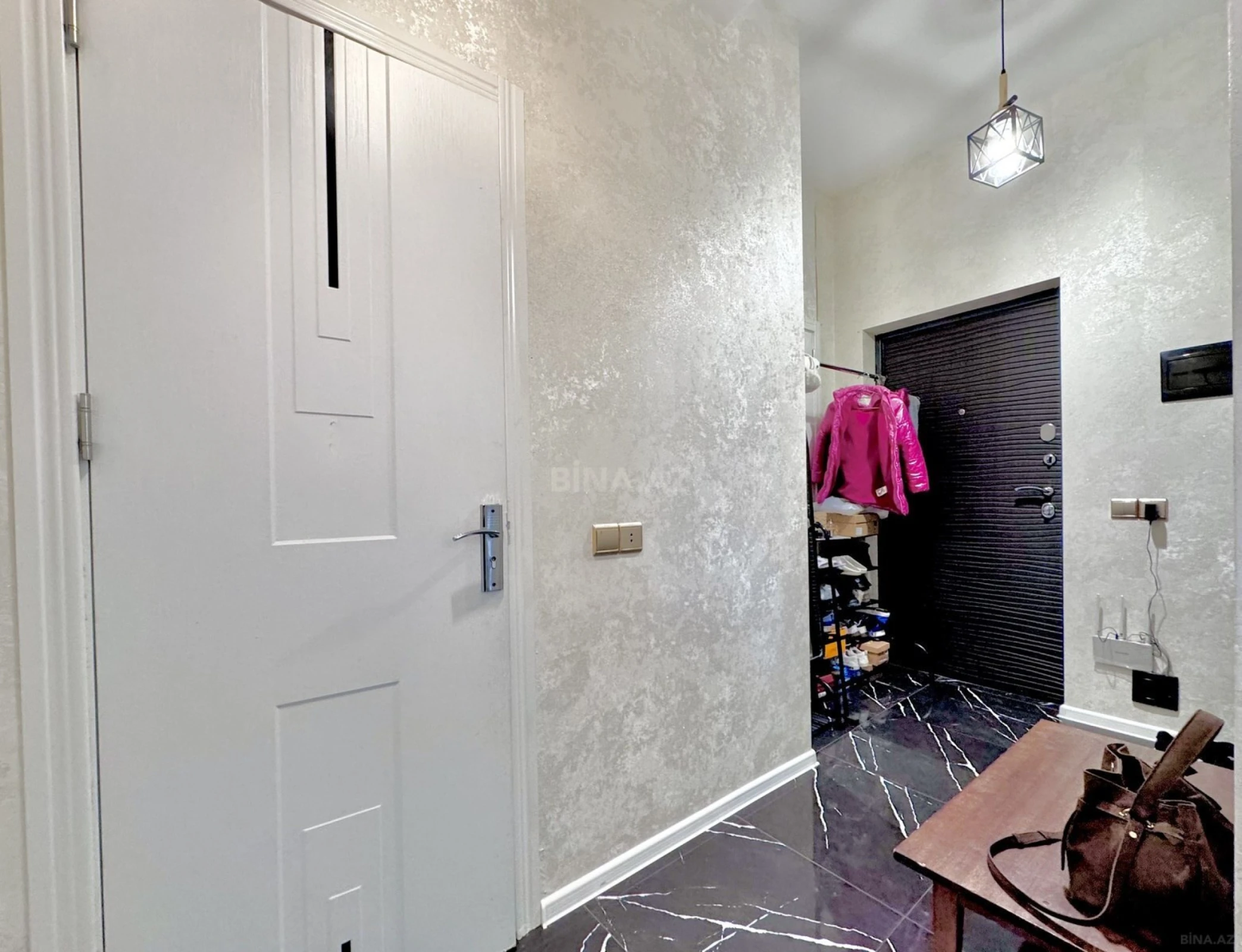 Satılır 2 otaqlı mənzil 60 m²