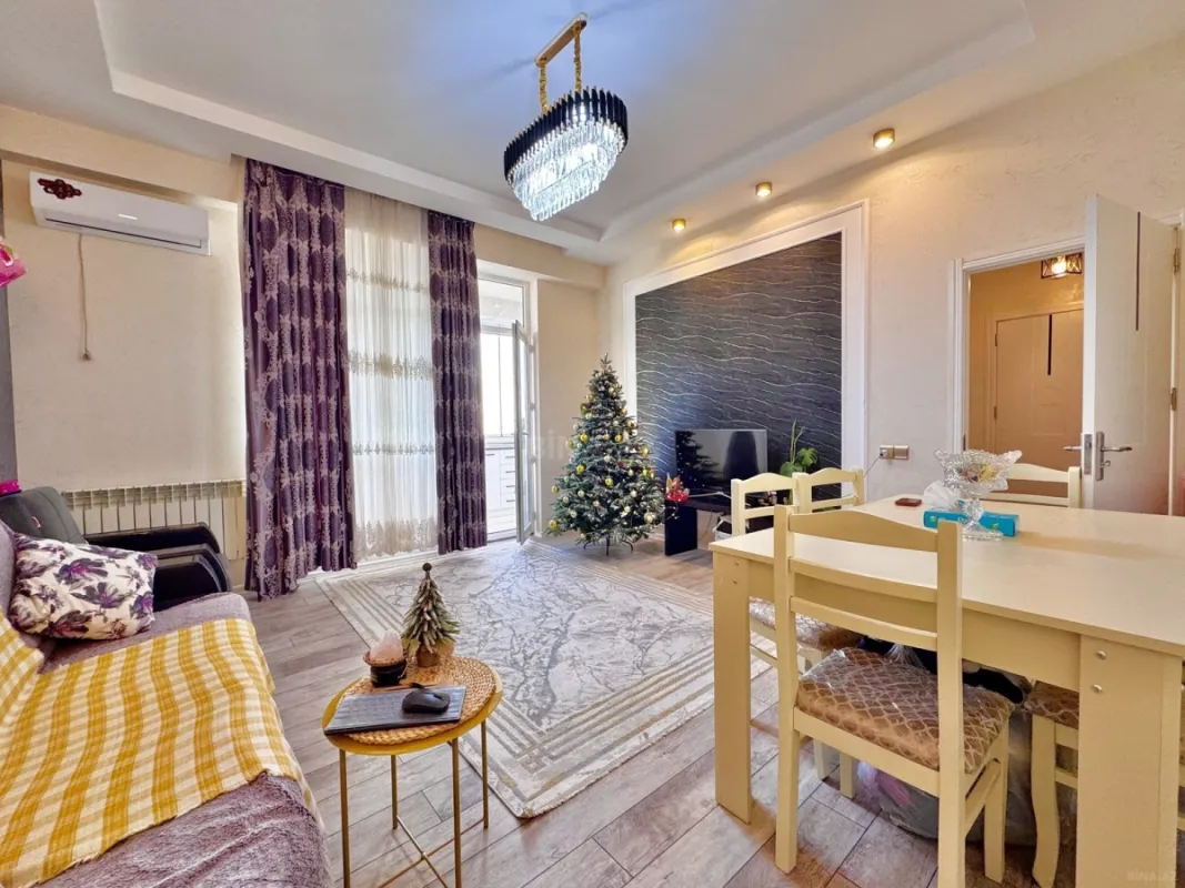 Satılır 2 otaqlı mənzil 60 m²