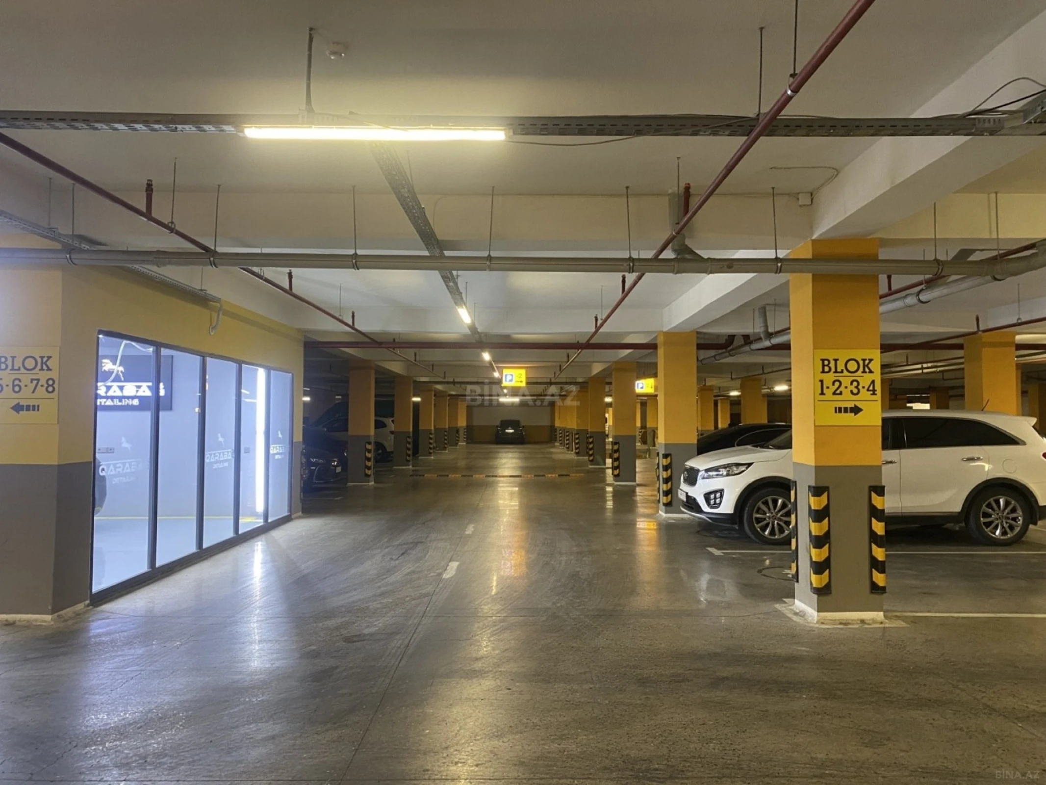 Satılır 3 otaqlı mənzil 166 m²
